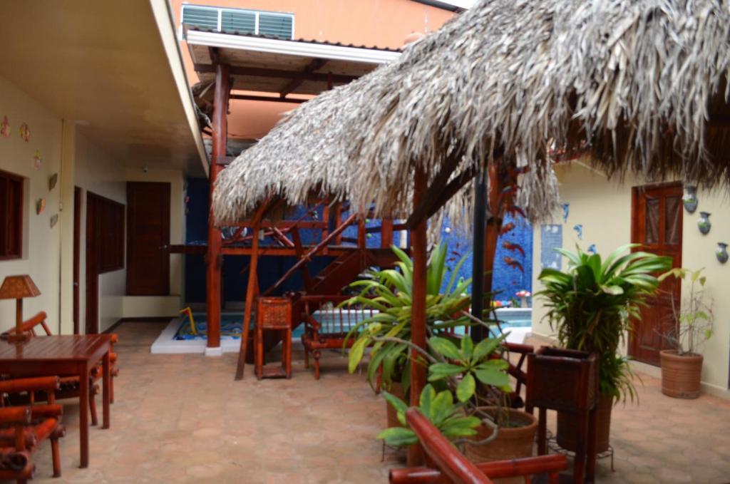 Art Hotel 马那瓜湖 外观 照片